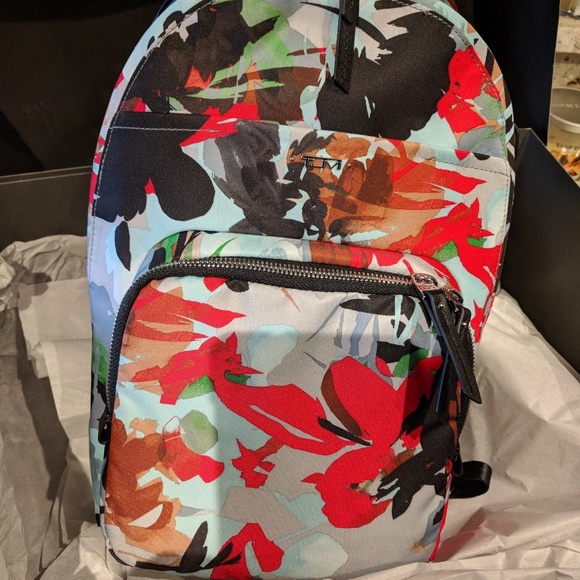 Backpack - Picture 1 of 1
